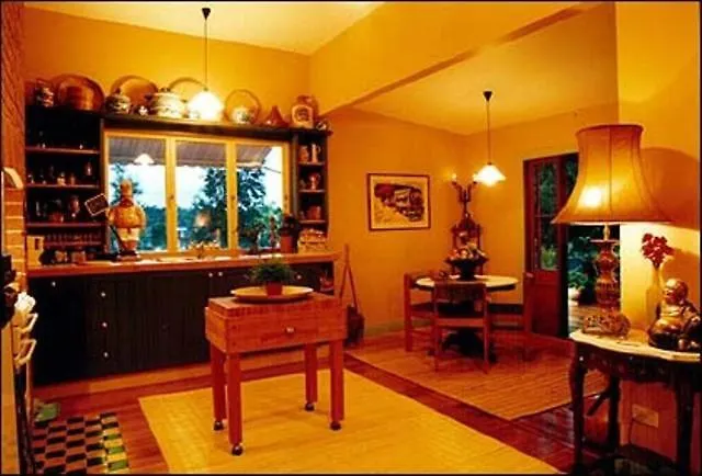 Bamboo Cottage Guesthouse B&B 酒店