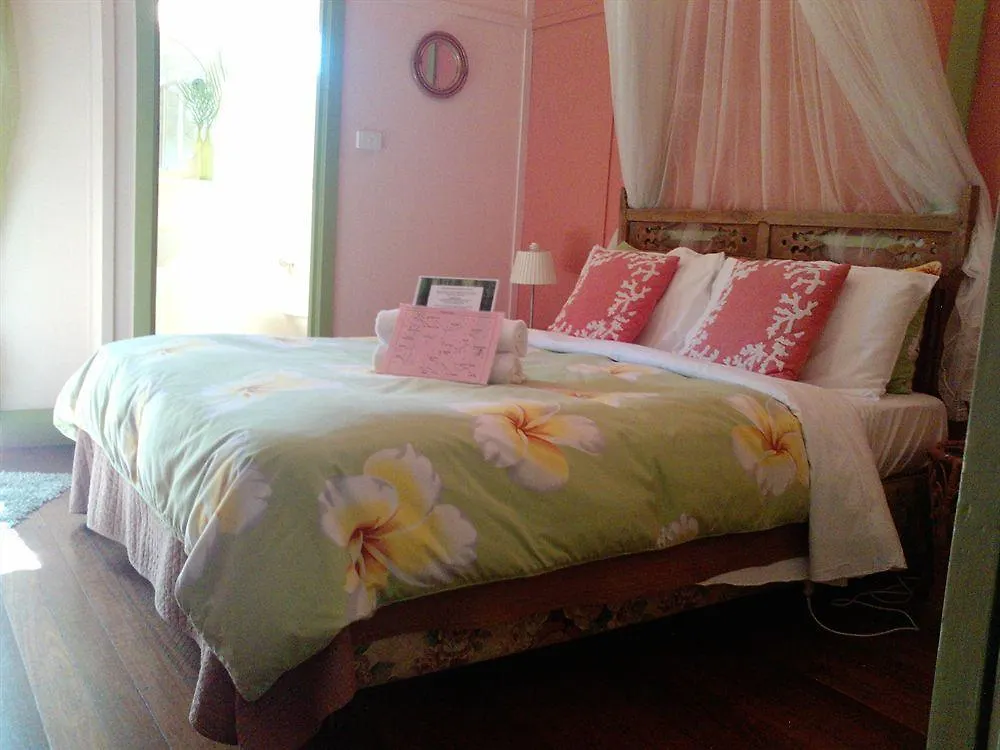 Bamboo Cottage Guesthouse B&B 拜伦湾